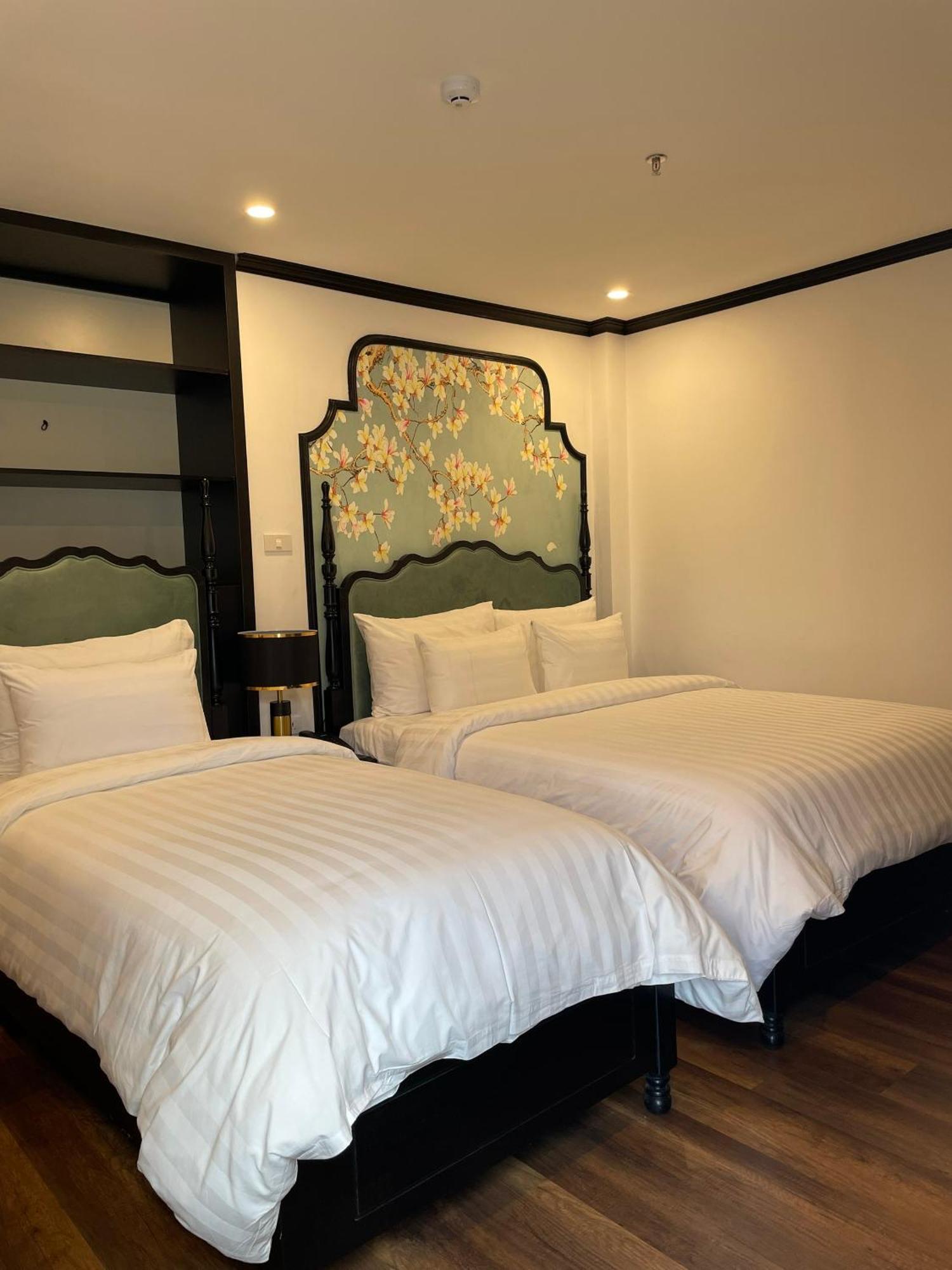 Aquarius Premium Hotel Ханой Экстерьер фото