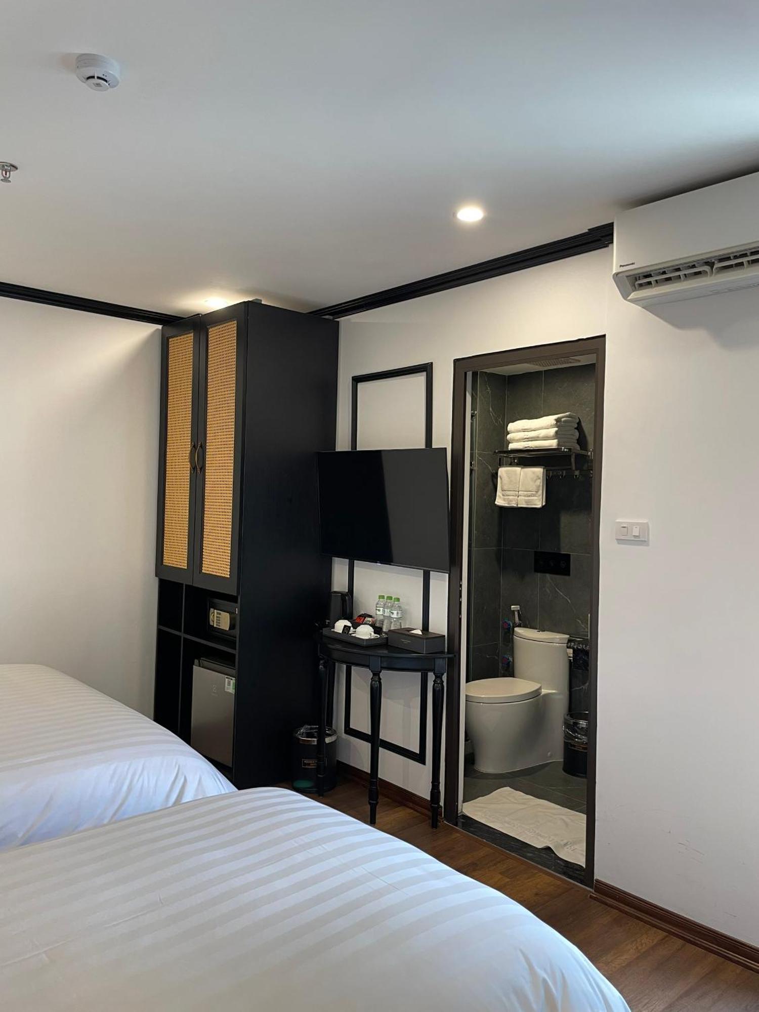 Aquarius Premium Hotel Ханой Экстерьер фото